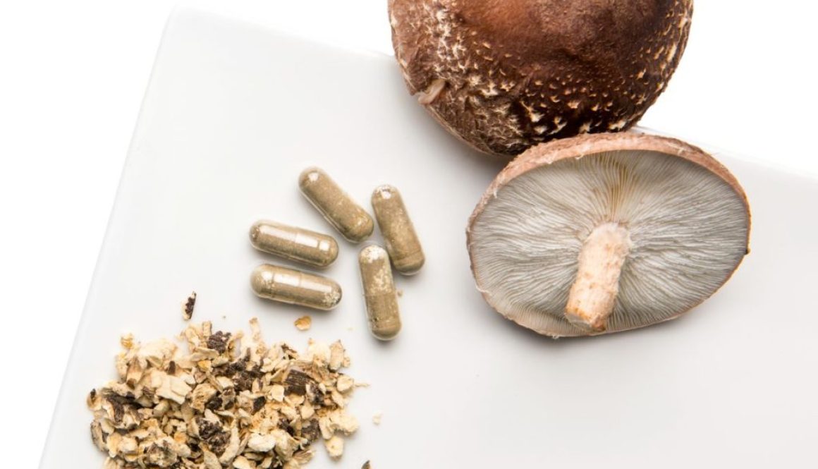 Best mushroom supplements in different forms capsules, powder for overall health